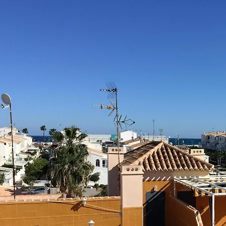 El Paraiso Apartment *